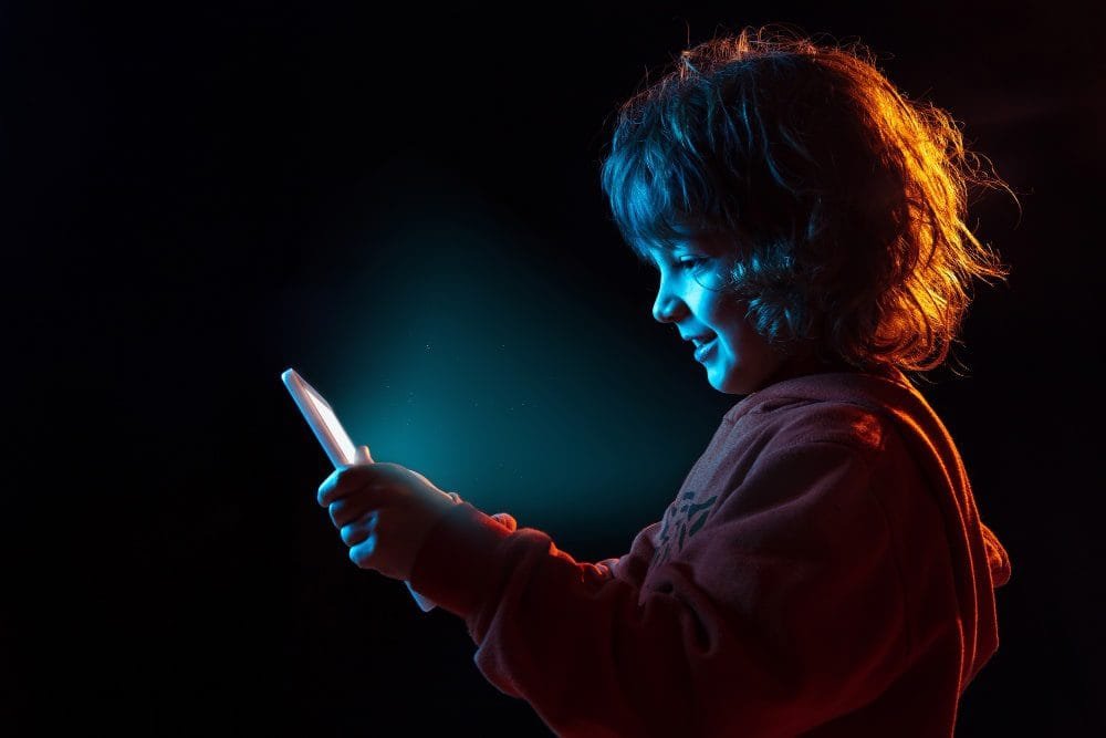 How to reduce screen time of child | How Childs Screen Time Is affecting Childs Brain and Future | Best Parenting Tips